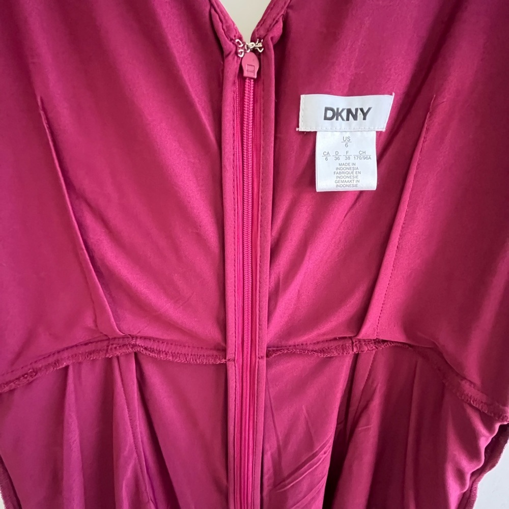 DKNY V-Neck Ruffled High-Low Hem burgundy dress size:6 - Picture 11 of 16